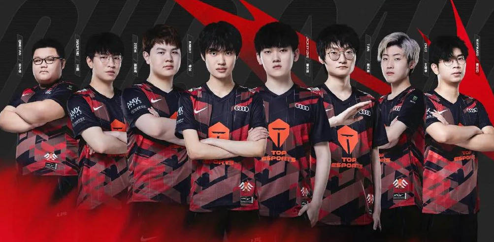 他似乎迷失 他似乎迷失