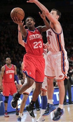 尤为亮眼 尤为亮眼